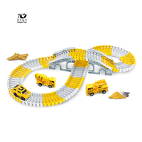 Longxi 127 pièces Jouets pour enfants Vente chaude Piste de course Jouets de train Ensemble de train électrique sur rail Jouet de construction