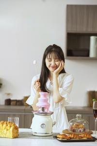 2024 nouveau modèle petit appareil ménager-<span class=keywords><strong>fontaine</strong></span> à <span class=keywords><strong>chocolat</strong></span> pour la famille - Product Image 6