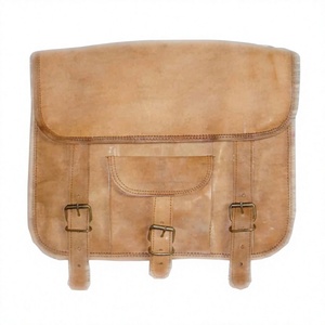 Sac fourre-tout bohème classique en cuir véritable avec fermeture à fermoirs, pour femmes, pliable, usage quotidien, capacité de 3L et plus, en provenance du Rajasthan - Product Image 1