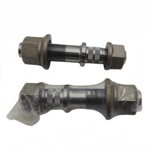 Pièces détachées de camion de haute qualité, boulon de moyeu de roue arrière 22*138 pour remorque - Product Image 3