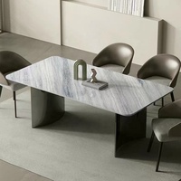 Table à manger rectangulaire de luxe en acier inoxydable avec dessus en marbre naturel bleu avec chaise pour la maison