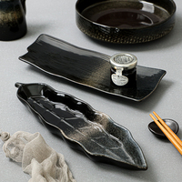 Service de table en céramique moderne de luxe japonais, vaisselle royale noire en porcelaine turque de 16 pièces pour la maison
