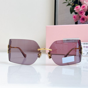 <span class=keywords><strong>Occhiali</strong></span> <span class=keywords><strong>da</strong></span> <span class=keywords><strong>Sole</strong></span> Polarizzati UV400 di Lusso con Montatura Completa Leggera per <span class=keywords><strong>Donna</strong></span>, Ideali per Guida, Ciclismo, Corsa e Sport all'Aperto - Product Image 1