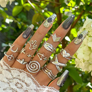 Anillos de Aleación Geométricos de Lujo Ligero Vintage de Gran Venta 2026, Conjunto de Anillos de Mujer con Estilo, Joyería de Moda al por Mayor - Product Image 5