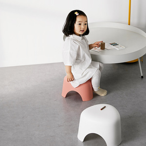 Tabouret en plastique HeDou, petite taille, antidérapant, pour salon, salle de bain, repose-pieds, tabouret de toilette - Product Image 2
