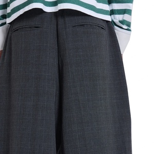 Pantalones de Hombre Grises Plisados Clásicos, Casuales y Cómodos, Tela de Alta Calidad para Traje, Pantalones de Traje a Cuadros Grises, Venta al Por Mayor - Product Image 4