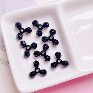 Peinture colorée boule à facettes à trois pétales empilant bricolage chaîne de téléphone portable porte-clés accessoires acrylique perles en vrac - Product Image 5