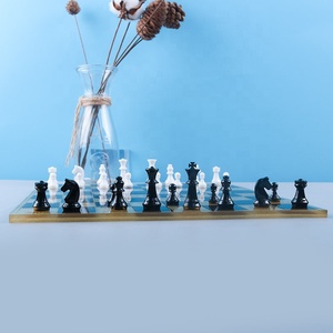 Brillante tablero de ajedrez de la resina de molde de silicona de mesa de ajedrez Epoxy molde de fundición - Product Image 6