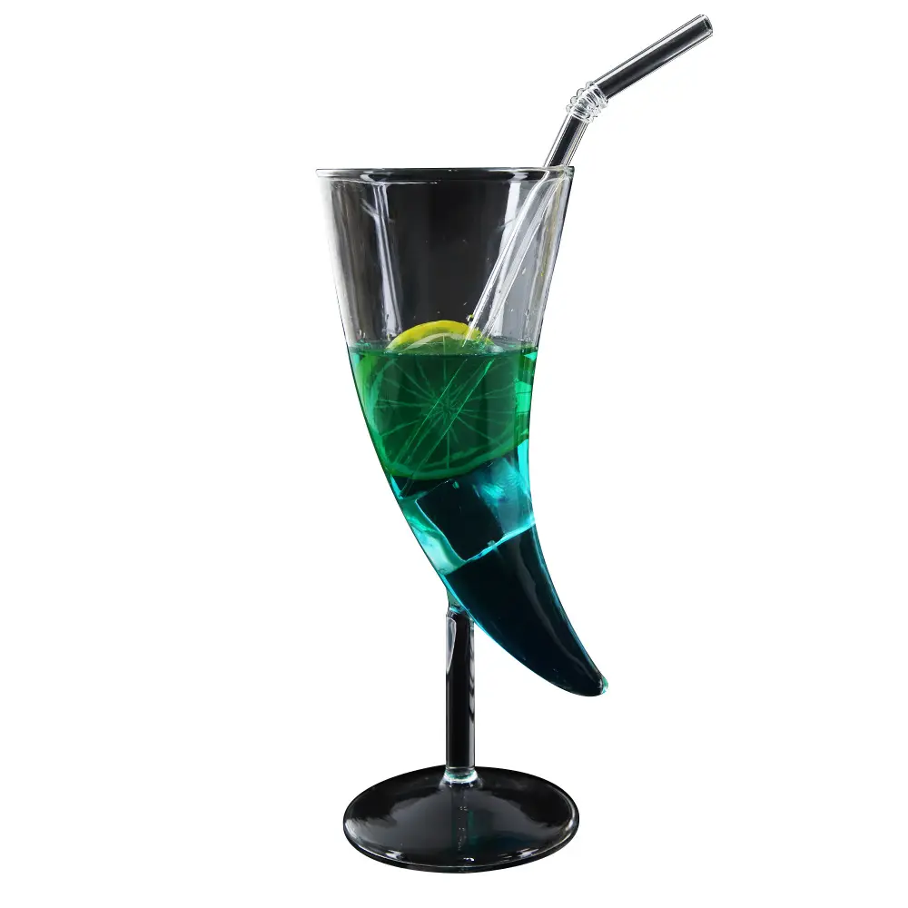 Bar New Creative Idea Ox Horn Shaped Cocktail Glass Curved Crescent Juice Glasses Large Moon Shape Whiskey Wine Cup