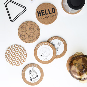 Posavasos de Madera Natural Redondos Personalizables con Base de Corcho para Sublimación - Product Image 1