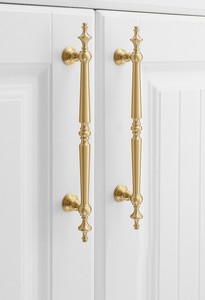 Penjualan Panas Gagang Lemari Kuningan Padat, Gagang dan Tarikan Pintu Kabinet Dapur, Gagang Lemari Emas, Kenop Laci Gantung - Product Image 3