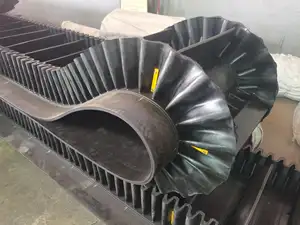 Fabrika kaynağı naylon ısı direnci 500mm endüstriyel oluklu yanak güç konveyör bant