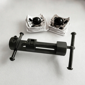 Caliburn Direktvertrieb Sicherheits-Edelstahl-Dartpfeile Einfach zu Verwendendes Ersatz- und Nachspitzwerkzeug mit Soft-Tip - Product Image 3