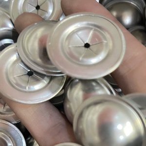 <span class=keywords><strong>Rondelle</strong></span> de capuchon de dôme d'isolation finie en zinc utilisée <span class=keywords><strong>pour</strong></span> les broches d'isolation d'épaisseur de 3mm - Product Image 5