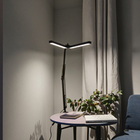Lampe de bureau LED électrique à double tête, intensité réglable, 10 niveaux de luminosité, design moderne et simple, en métal noir, bras flexible pour étude et lecture
