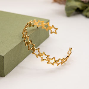 Gelang Baja Anti Karat Berlapis Emas 18K J&D, Model Palu Bintang Lima Berongga untuk Liburan - Product Image 5