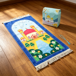Alfombra de Oración Infantil de Terciopelo Suave Antideslizante, Marca YASEEN, Linda Alfombra de Oración para Niños, Caja de Regalo de Lujo - Product Image 1
