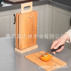 Planche à découper carrée en bois créative avec support, planche à découper de cuisine en bois, peut être accrochée, en bois massif double face pour aliments pour bébés - Product Image 1