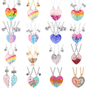 Venta al por mayor nueva moda magnética lindo lentejuelas amor colgante collar color brillante chapado en oro forma de corazón joyería para buenos amigos - Product Image 2