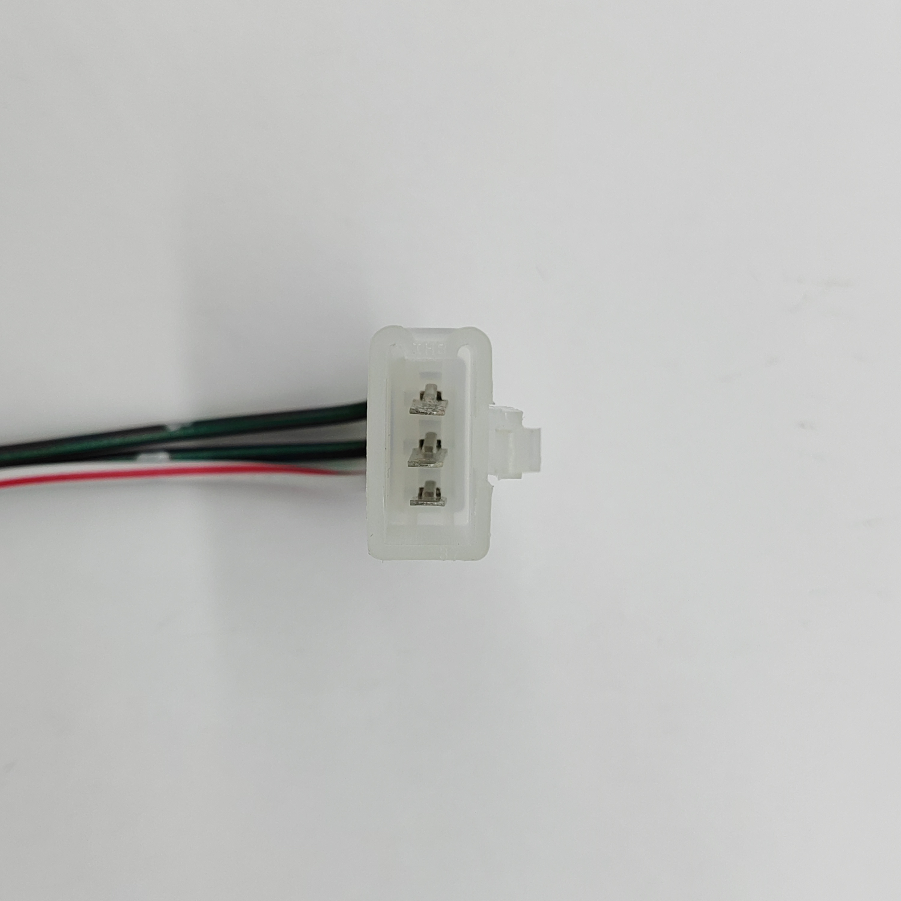 Automotive Waterproof Wire Harness Connector for Car Connector Plug 3-Pin Male CT3-0220G