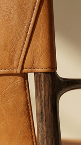 Fauteuil lounge élégant rembourré, structure en bois de noyer massif, siège d'appoint de luxe pour salon, villa, hôtel, mobilier PISANO - Product Image 2