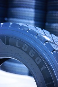 Neumáticos Nuevos para Camión LCH T-REX 315/80R22.5 con Cámara, Tipo Radial para Camiones Pesados, Remolques y Autobuses, Modelo LD601, 3 Meses de Garantía - Product Image 6