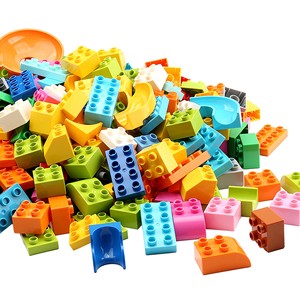 Best Gift Ideas for 3 Year Olds: Safe, Stimulating & Screen-Free Picks