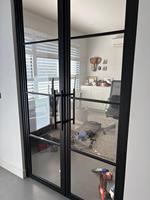 Porte extérieure en acier avec vitrage intérieur, portes en verre pour restaurant, porte d'entrée double en acier et verre