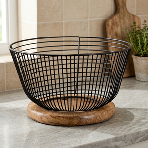 Panier de rangement rond en métal avec base en bois, en treillis métallique, pour cuisine, design minimaliste - Product Image 5