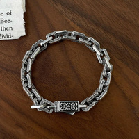 Nouveau design de niche style hip-hop tempérament polyvalent minimaliste bouton de fleur militaire bijoux de bracelet de l'industrie lourde