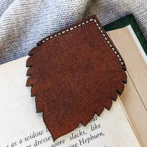 Marque-page créatif en cuir de feuille d'érable vintage pour l'école, le bureau, la bibliothèque et la salle d'étude – Nouveauté originale - Product Image 3
