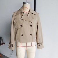 Manteau Trench Court Femme Tendance à Revers Double Boutonnage Ample Manches Longues Idéal pour le Bureau, les Trajets Quotidien, les Rendez-vous et les Sorties du Week-end