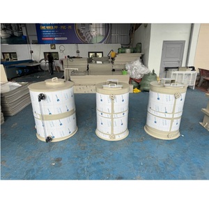 Tanques cilíndricos de PP (polipropileno) de Vietnam, recipientes de presión de plástico PE y HDPE para químicos, agua, aceite y combustible, con diseño personalizado. - Product Image 1