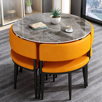 Table à manger carrée en métal moderne et minimaliste, personnalisable, pour petit appartement, avec chaises, style café