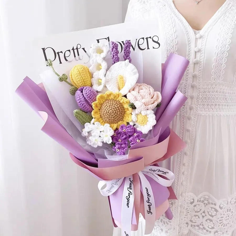 ทิวลิปสีม่วงผสมและจับคู่