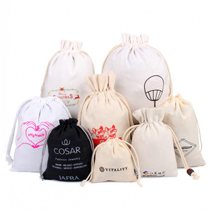 Pochette cadeau en coton calicot recyclable avec cordon de serrage, logo/design personnalisé, petit sac à cordon de couleur naturelle - Product Image 5
