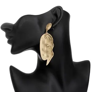 New product accessories Ins the same earrings retro abstract exaggerated metal alloy face earrings