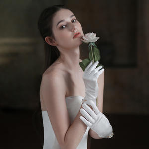 2312 WG051 nouveau blanc court épais satin feuilles fleur robe de mariée dîner gants de fête bijoux en gros - Product Image 4