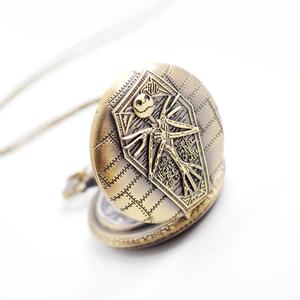 الجمجمة الرجعية الكلاسيكية جمع هدية مخصص ساعة جيب التذكارية ساعة جيب الحنين الوجه قلادة مصنع بالجملة - Product Image 4