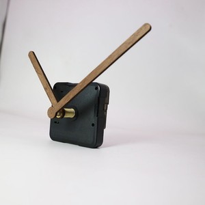Kits d'<span class=keywords><strong>horloge</strong></span> <span class=keywords><strong>en</strong></span> gros, moteur d'<span class=keywords><strong>horloge</strong></span> bon marché 5168S mécanisme d'<span class=keywords><strong>horloge</strong></span> silencieux <span class=keywords><strong>avec</strong></span> pointeurs <span class=keywords><strong>en</strong></span> <span class=keywords><strong>bois</strong></span> - Product Image 4