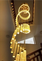Villa hall duplex longue tige d'escalier lampe suspendue haut plafond grand lustre éclairage escalier suspension lumière loft
