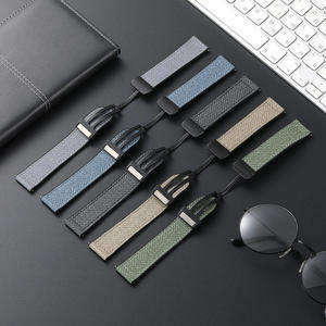 Correa de Reloj de Cuero y Silicona al por Mayor para Huawei y Samsung, Correa de Reloj Deportiva Magnética Suave con Patrón Vaquero de 20mm y 22mm - Product Image 2