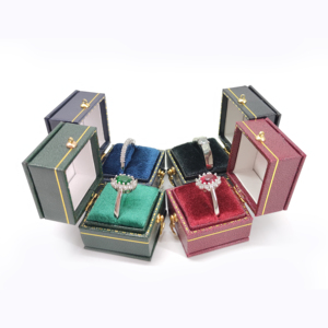 Boîte à bagues carrée miniature vintage haut de gamme, boîte de rangement pour <span class=keywords><strong>bijoux</strong></span> en papier de luxe, boîte à <span class=keywords><strong>bijoux</strong></span> pour fiançailles, mariage, cadeau, vente en gros - Product Image 3