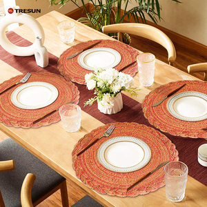 ชุดแผ่นรองจานสำหรับโต๊ะรับประทานอาหาร แผ่นรองจานหนังเทียมทนความร้อน ทำความสะอาดง่าย เหมาะสำหรับใช้ในร่มและกลางแจ้ง - Product Image 3