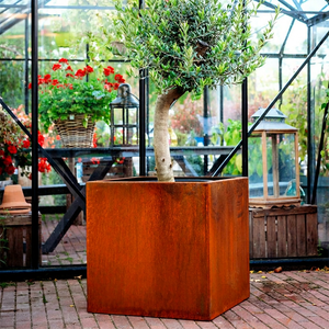 Jardinière carrée en acier Corten de 26 pouces, pot de fleurs en métal d'extérieur, style américain, capacité personnalisable pour la décoration de la maison et du jardin - Product Image 1
