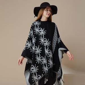 OEM ODM Cape de voyage pour femme avec châle enveloppant, ouverte sur le devant, pour l'automne et l'hiver - Product Image 2