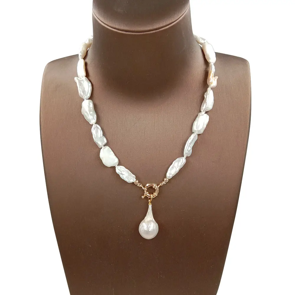 16 -22 pouces mode collier ras du cou, 100% d'eau douce naturelle poire en forme de nouille de perles baroques. Perle longueur 20-28 MM, noué