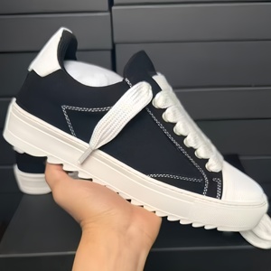 Chaussures de sport confortables à semelle épaisse 2026, antidérapantes, respirantes, à lacets, décontractées, pour la marche, avec empeigne en maille, pour le printemps/l'hiver - Product Image 1