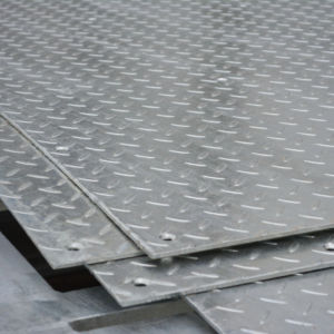 Système de structure de montage de panneaux solaires pour solutions d'installation photovoltaïque sur toiture et au sol, vente en gros - Product Image 1