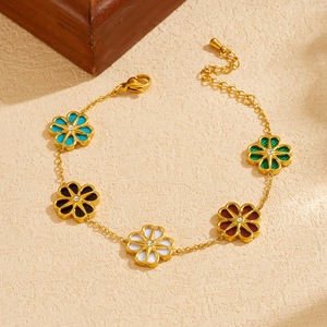 Daisy <b>Flower</b> Chain <b>Bracelet</b> Gold Plated Zinc Alloy Women's Jewelry Gift Accessory - Product Image 2